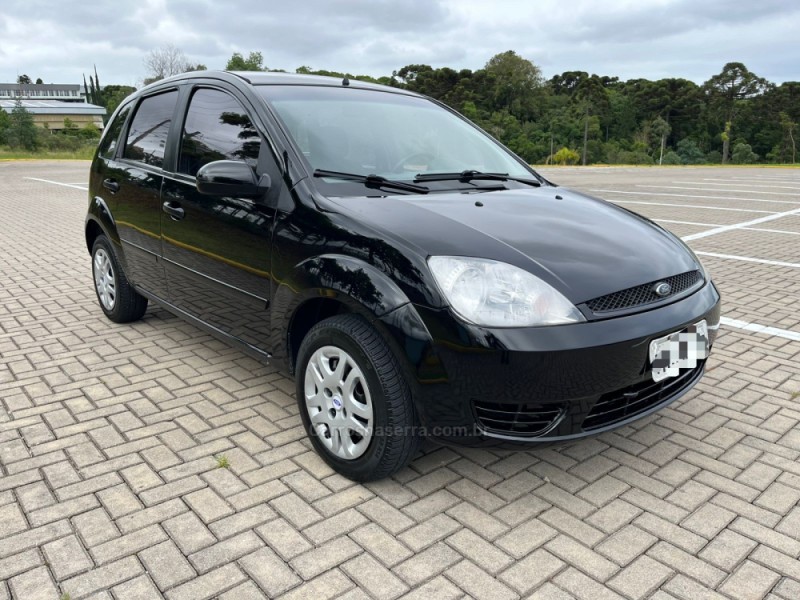 FIESTA 1.0 MPI SUPERCHARGER 8V GASOLINA 4P MANUAL - 2003 - CAXIAS DO SUL