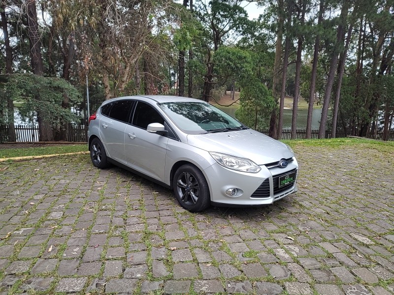 FOCUS 1.6 SE 16V FLEX 4P AUTOMÁTICO - 2015 - CAXIAS DO SUL