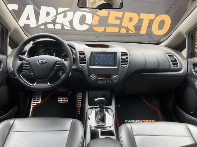 CERATO 1.6 16V SX4 GASOLINA 4P AUTOMÁTICO - 2018 - NOVO HAMBURGO