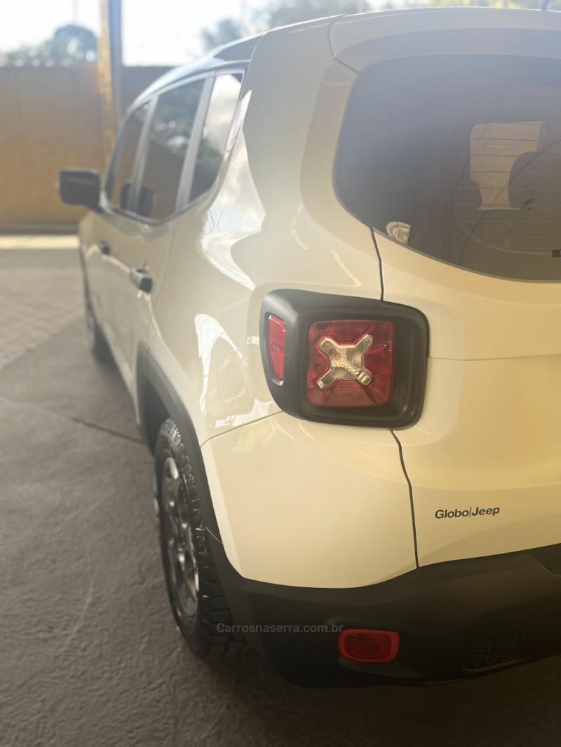 RENEGADE 1.8 16V FLEX 4P AUTOMÁTICO - 2020 - CAXIAS DO SUL