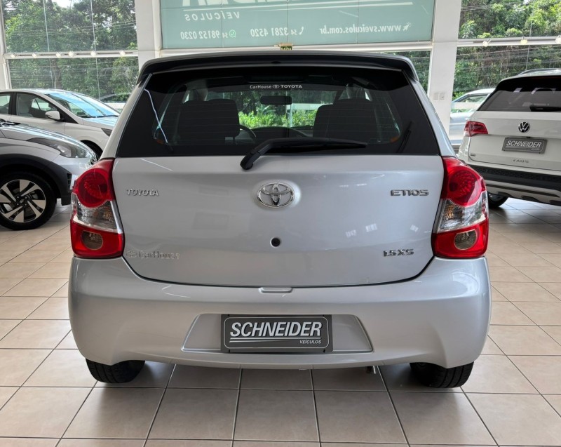 ETIOS 1.5 XS 16V FLEX 4P AUTOMÁTICO - 2017 - NOVA PETRóPOLIS