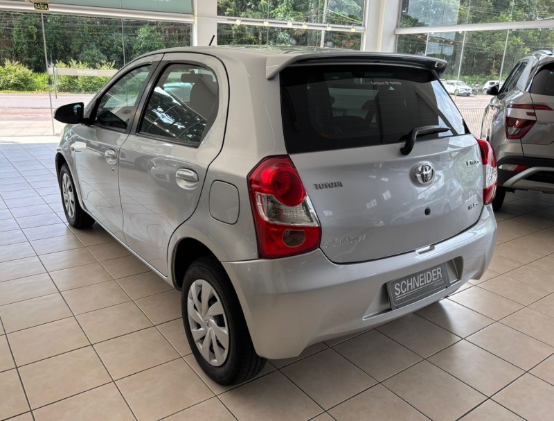 ETIOS 1.5 XS 16V FLEX 4P AUTOMÁTICO - 2017 - NOVA PETRóPOLIS