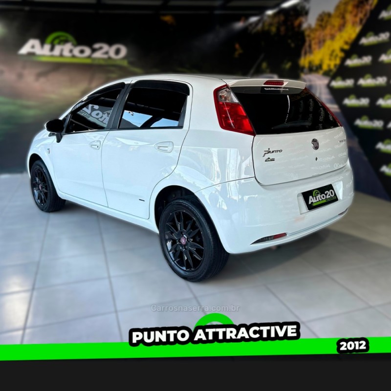 PUNTO 1.4 ATTRACTIVE ITALIA 8V FLEX 4P MANUAL - 2012 - TAQUARA