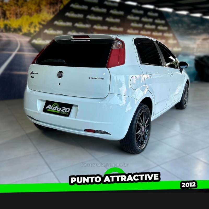 PUNTO 1.4 ATTRACTIVE ITALIA 8V FLEX 4P MANUAL - 2012 - TAQUARA