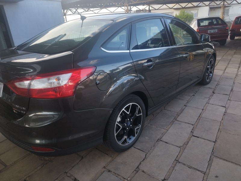 FOCUS 2.0 TITANIUM SEDAN 16V FLEX 4P AUTOMÁTICO - 2015 - VERANóPOLIS