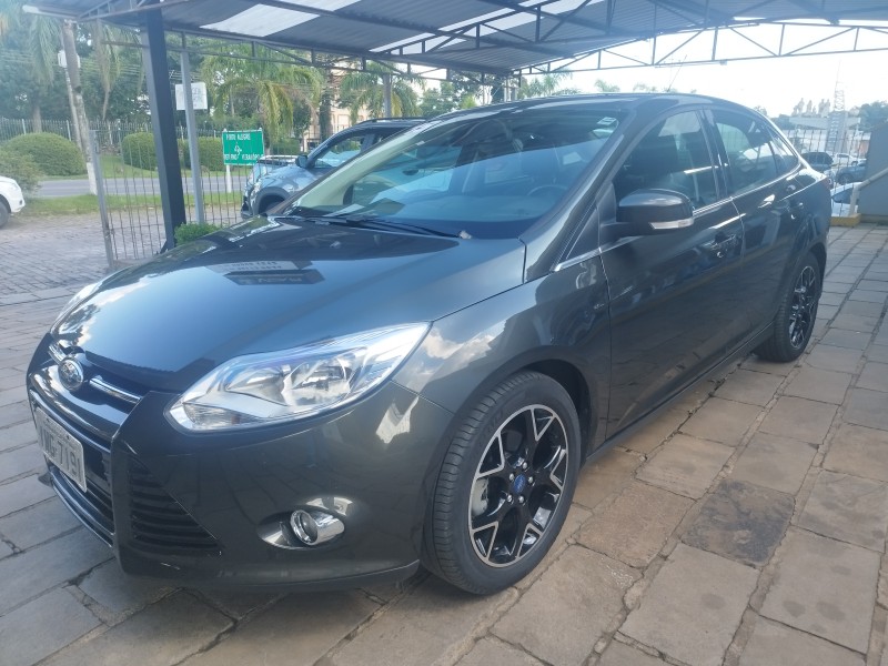 FOCUS 2.0 TITANIUM SEDAN 16V FLEX 4P AUTOMÁTICO - 2015 - VERANóPOLIS