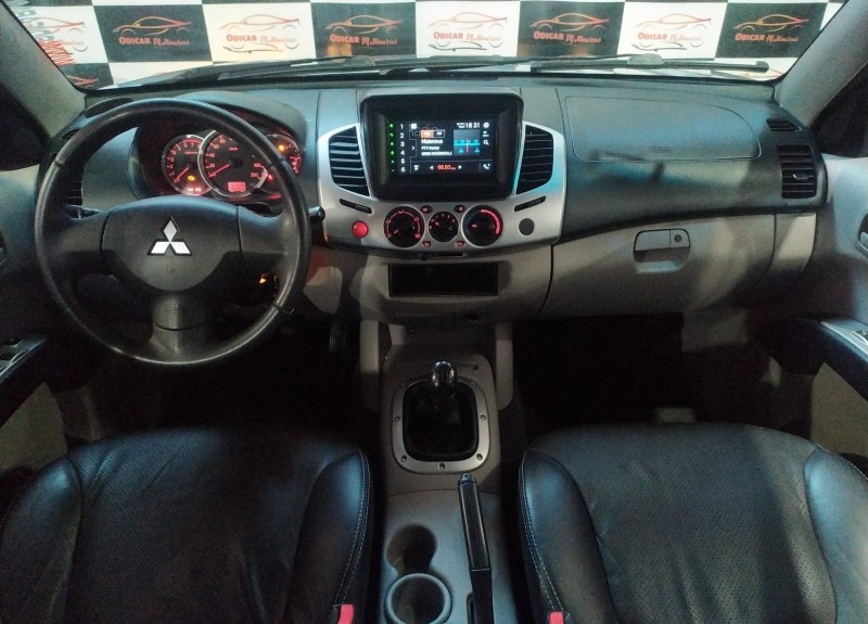 L200 TRITON 2.4 HLS 4X2 CD 16V FLEX 4P MANUAL - 2015 - CAXIAS DO SUL