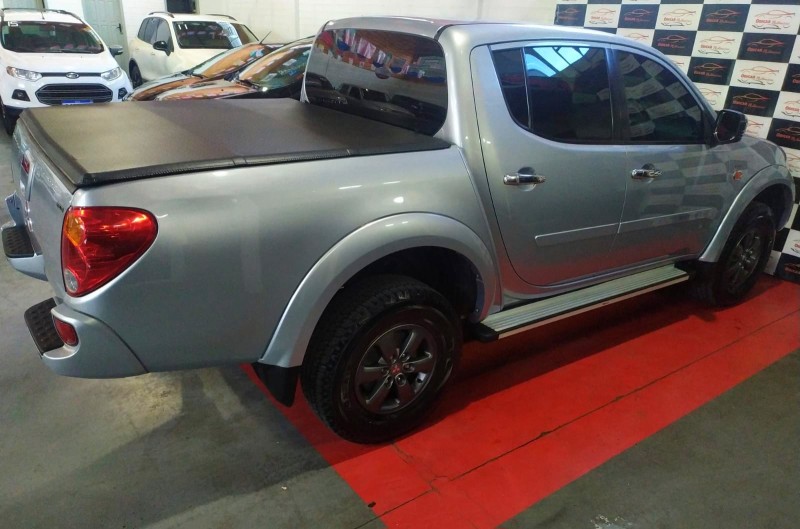 L200 TRITON 2.4 HLS 4X2 CD 16V FLEX 4P MANUAL - 2015 - CAXIAS DO SUL