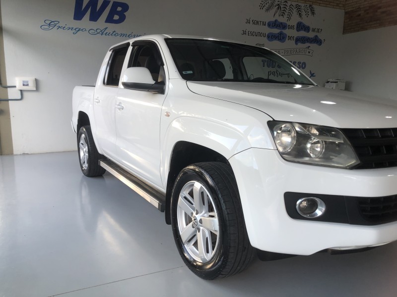 AMAROK 2.0 SE 4X4 CD 16V TURBO INTERCOOLER DIESEL 4P MANUAL - 2013 - ACEGUá