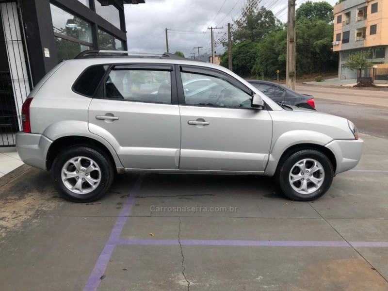 TUCSON 2.0 MPFI GLS 16V 143CV 2WD GASOLINA 4P AUTOMÁTICO - 2013 - ARROIO DO MEIO