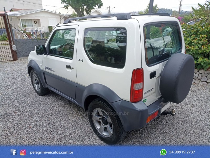 JIMNY 1.3 4ALL 4X4 16V GASOLINA 2P MANUAL - 2019 - BENTO GONçALVES