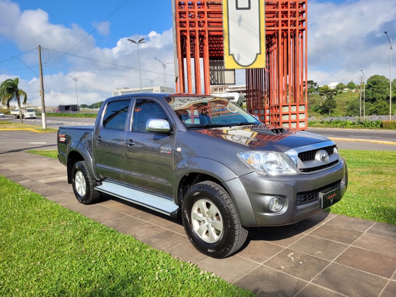 HILUX 3.0 SRV 4X4 CD 16V TURBO INTERCOOLER DIESEL 4P MANUAL - 2011 - CARLOS BARBOSA