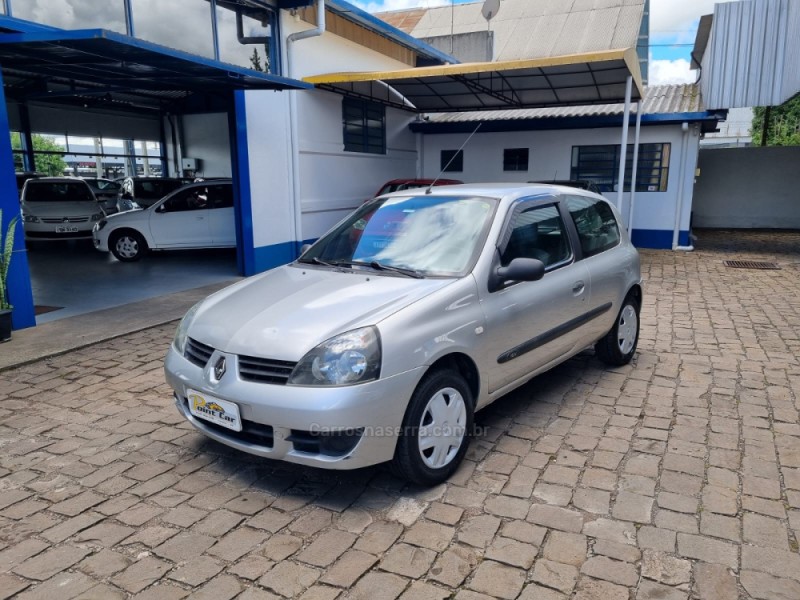 CLIO 1.0 CAMPUS 16V FLEX 2P MANUAL - 2011 - VACARIA