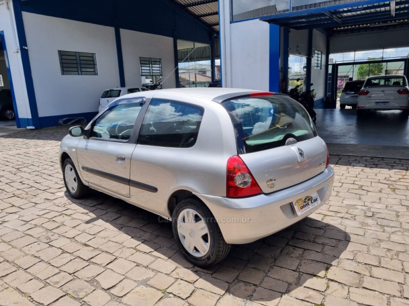 CLIO 1.0 CAMPUS 16V FLEX 2P MANUAL - 2011 - VACARIA