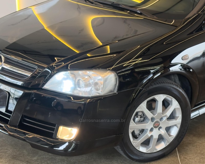 ASTRA 2.0 MPFI ADVANTAGE 8V FLEX 4P MANUAL - 2011 - GARIBALDI