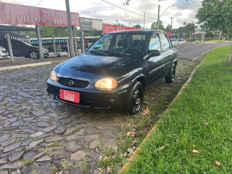 corsa 1.0 mpfi wind milenium sedan 8v gasolina 4p manual 2001 dois irmaos