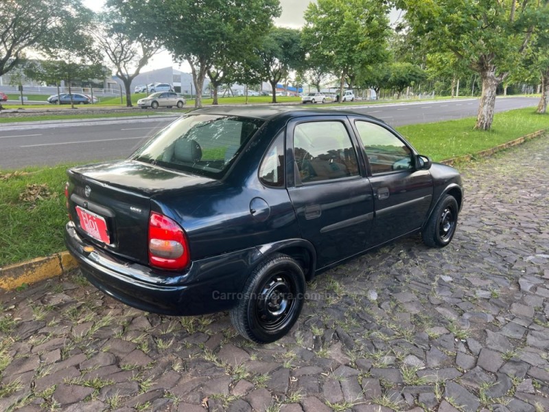 CORSA 1.0 MPFI WIND MILENIUM SEDAN 8V GASOLINA 4P MANUAL - 2001 - DOIS IRMãOS