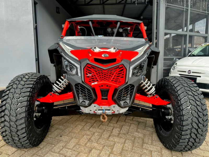 MAVERICK XRS 1000 - 2022 - TRêS COROAS