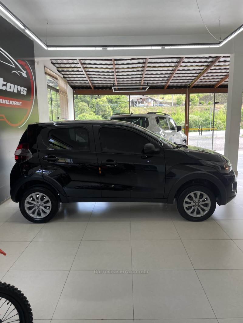 MOBI 1.0 8V EVO FLEX LIKE. ON MANUAL - 2021 - FARROUPILHA