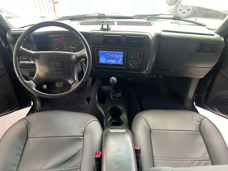 BLAZER 4.3 SFI DLX EXECUTIVE 4X2 V6 12V GASOLINA 4P MANUAL - 2000 - CAXIAS DO SUL