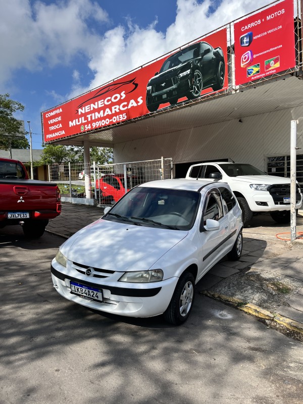 CELTA 1.0 MPFI VHC SUPER 8V GASOLINA 2P MANUAL - 2001 - FARROUPILHA