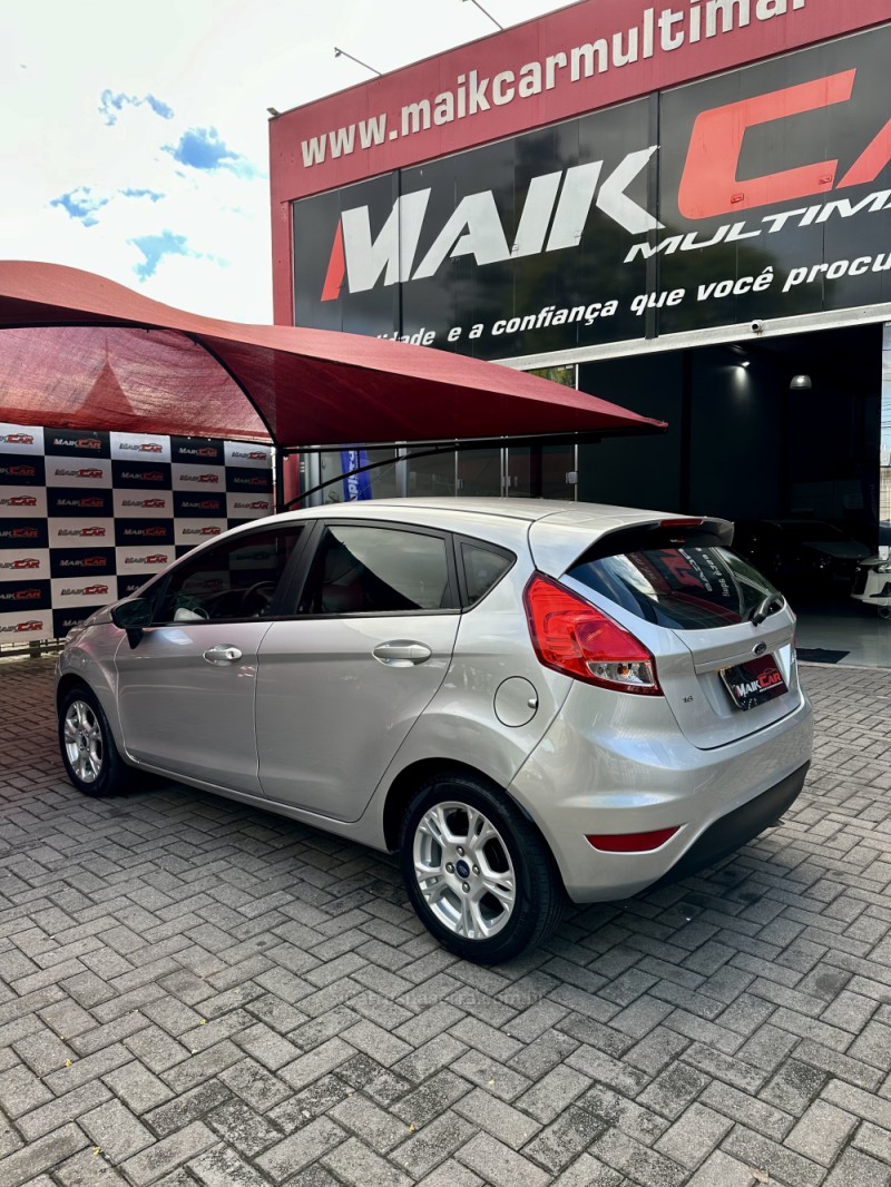 FIESTA 1.6 SE HATCH 16V FLEX 4P MANUAL - 2014 - ESTâNCIA VELHA