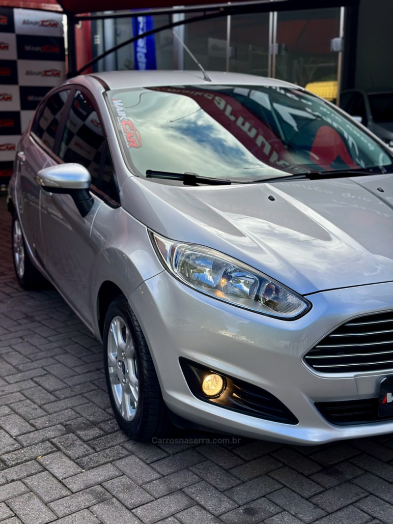 FIESTA 1.6 SE HATCH 16V FLEX 4P MANUAL - 2014 - ESTâNCIA VELHA