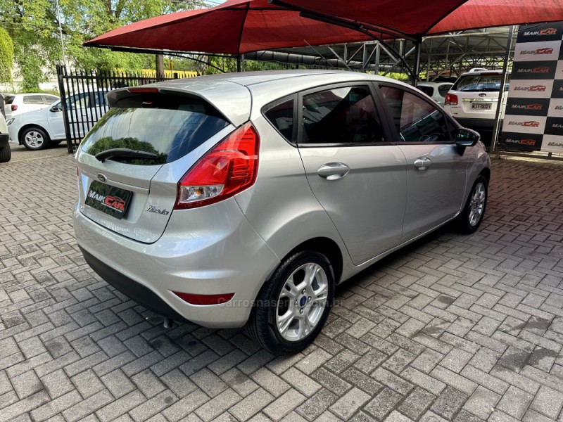 FIESTA 1.6 SE HATCH 16V FLEX 4P MANUAL - 2014 - ESTâNCIA VELHA