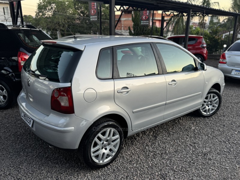 POLO 1.6 MI 8V FLEX 4P MANUAL - 2006 - NOVO HAMBURGO