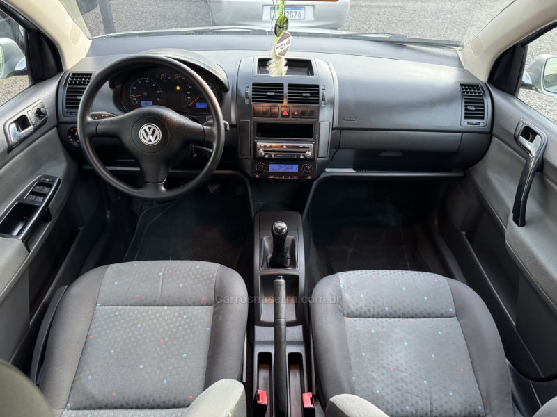 POLO 1.6 MI 8V FLEX 4P MANUAL - 2006 - NOVO HAMBURGO