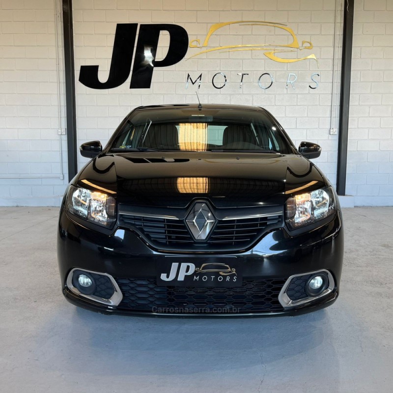 SANDERO 1.0 VIBE 12V FLEX 4P MANUAL - 2019 - NOVO HAMBURGO