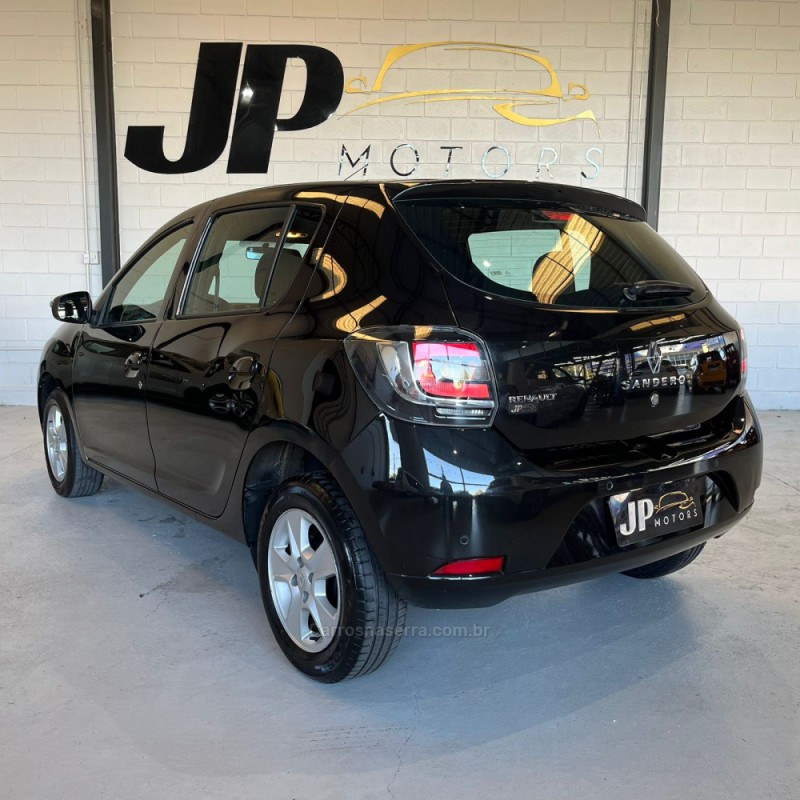 SANDERO 1.0 VIBE 12V FLEX 4P MANUAL - 2019 - NOVO HAMBURGO