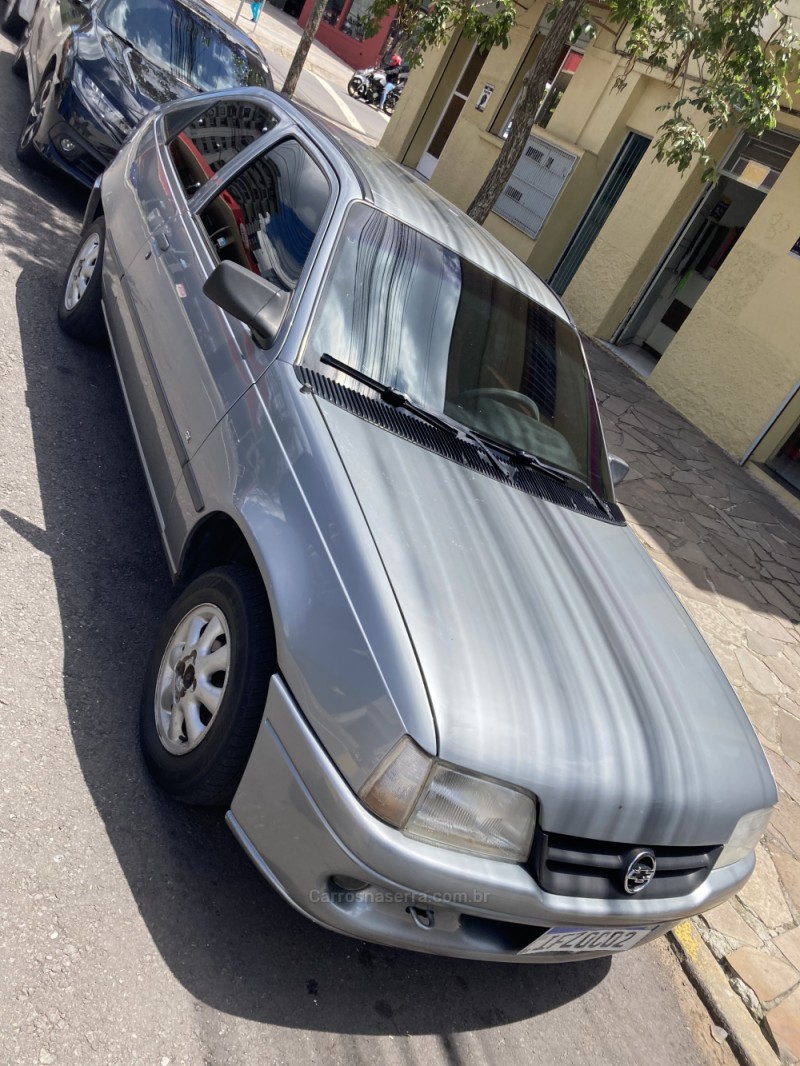 KADETT 2.0 MPFI GL 8V GASOLINA 2P MANUAL - 1997 - CAXIAS DO SUL