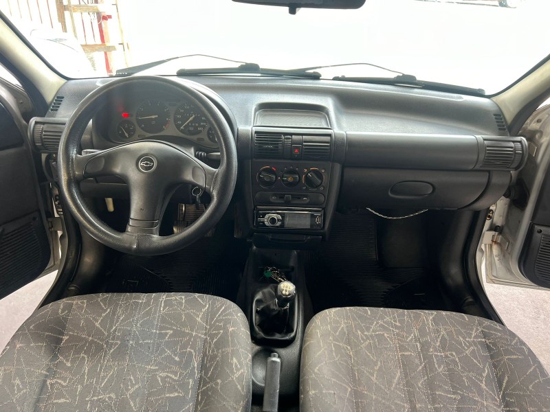 CORSA 1.0 MPFI SUPER WAGON 8V GASOLINA 4P MANUAL - 2003 - CAXIAS DO SUL