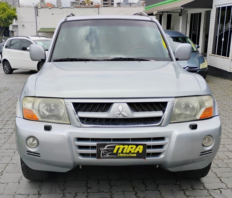 PAJERO FULL 3.8 HPE 4X4 V6 24V GASOLINA 4P AUTOMÁTICO - 2007 - CAXIAS DO SUL