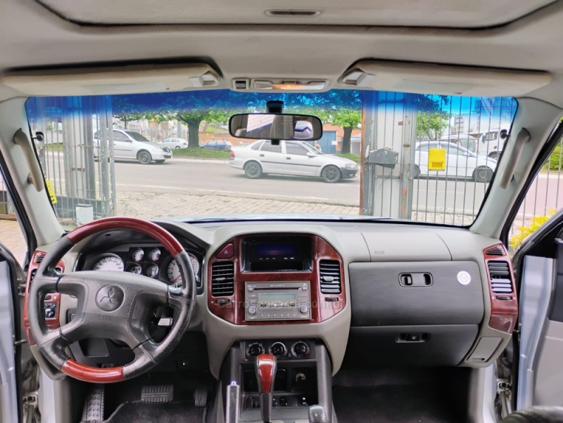 PAJERO FULL 3.8 HPE 4X4 V6 24V GASOLINA 4P AUTOMÁTICO - 2007 - CAXIAS DO SUL