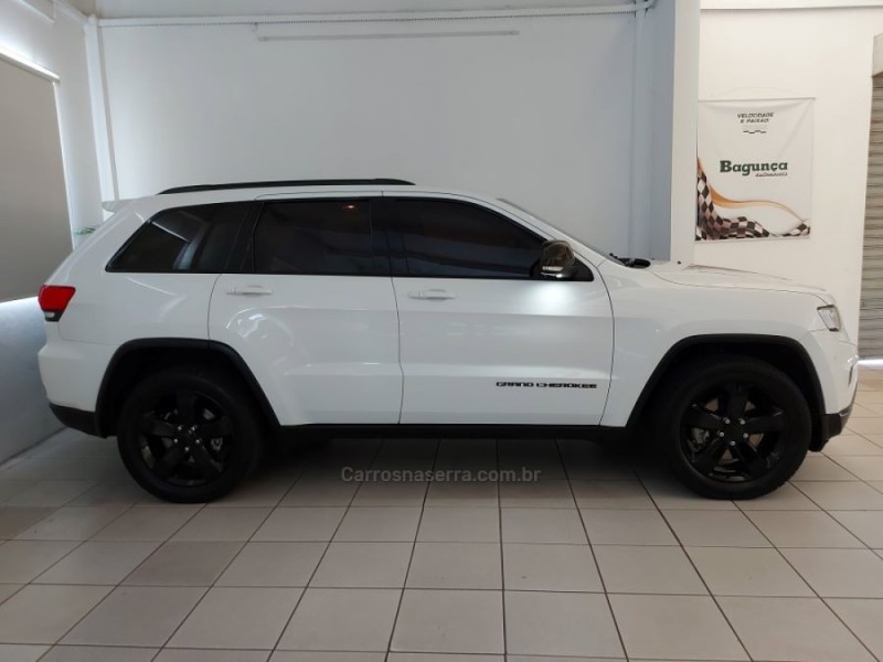 GRAND CHEROKEE 3.0 LIMITED 4X4 V6 24V TURBO DIESEL 4P AUTOMÁTICO - 2015 - NOVO HAMBURGO