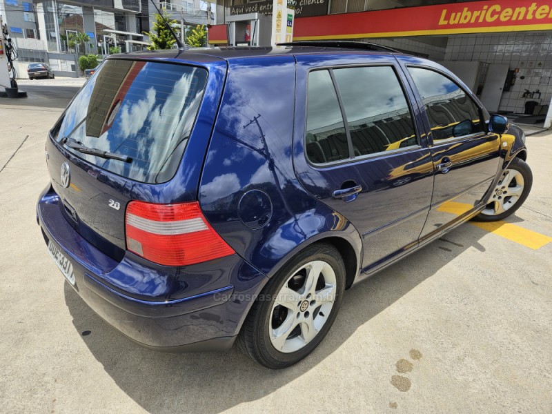 GOLF 2.0 MI 8V GASOLINA 4P MANUAL - 2001 - CAXIAS DO SUL