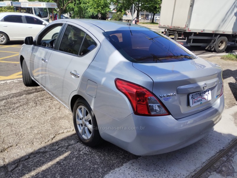 VERSA 1.6 16V FLEX SL 4P MANUAL - 2012 - CAXIAS DO SUL