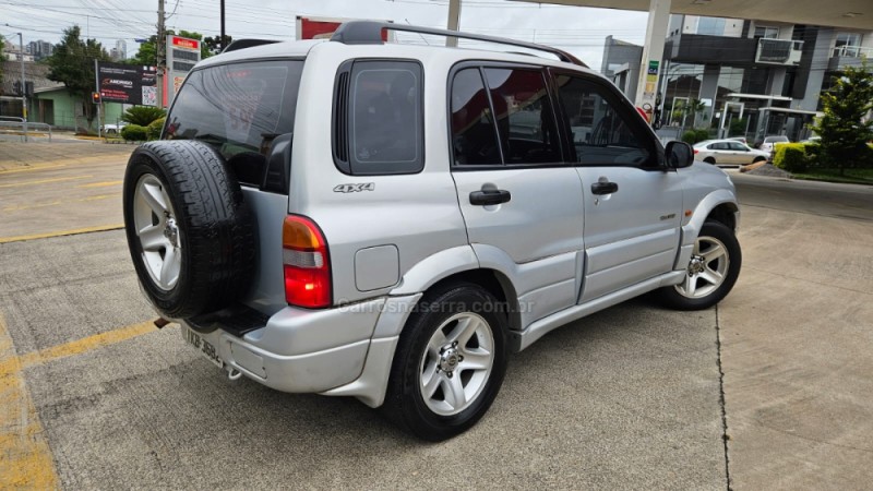 TRACKER 2.0 4X4 8V TURBO INTERCOOLER DIESEL 4P MANUAL - 2001 - CAXIAS DO SUL