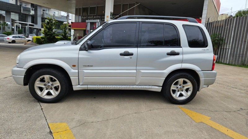 TRACKER 2.0 4X4 8V TURBO INTERCOOLER DIESEL 4P MANUAL - 2001 - CAXIAS DO SUL