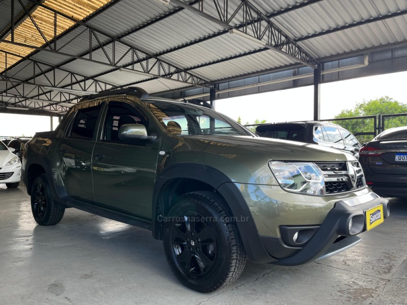 DUSTER OROCH 1.6 16V FLEX EXPRESSION 4P MANUAL - 2017 - SANTA CRUZ DO SUL