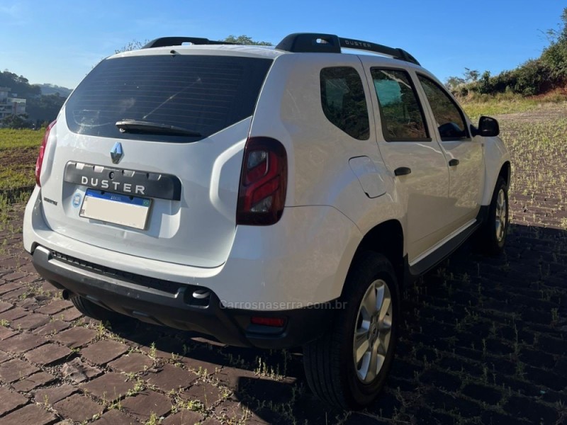 DUSTER 1.6 EXPRESSION 4X2 16V FLEX 4P MANUAL - 2019 - NOVA BASSANO