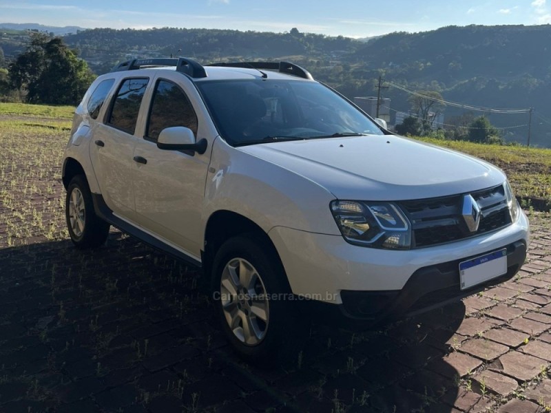 DUSTER 1.6 EXPRESSION 4X2 16V FLEX 4P MANUAL - 2019 - NOVA BASSANO