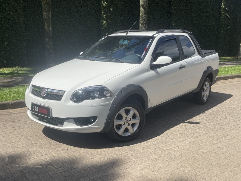 strada 1.6 mpi trekking cd 16v flex 2p manual 2013 caxias do sul