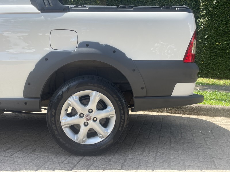 STRADA 1.6 MPI TREKKING CD 16V FLEX 2P MANUAL - 2013 - CAXIAS DO SUL