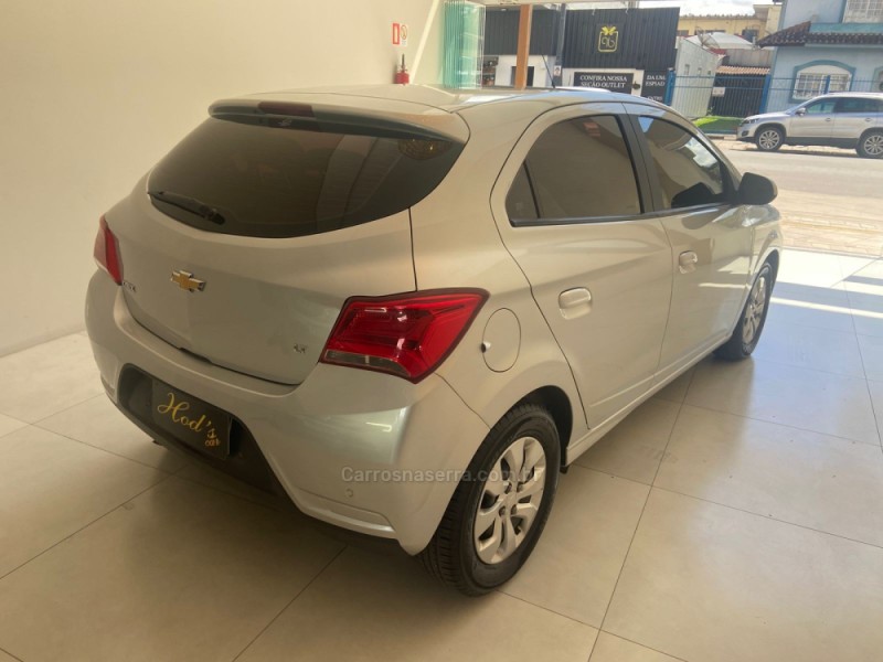 ONIX 1.0 LT 12V FLEX 4P MANUAL - 2019 - CANELA