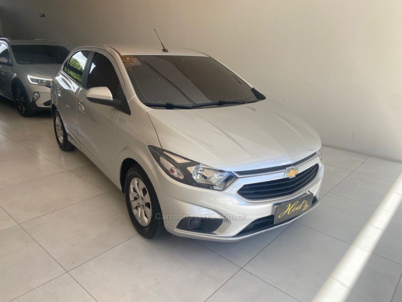 ONIX 1.0 LT 12V FLEX 4P MANUAL - 2019 - CANELA