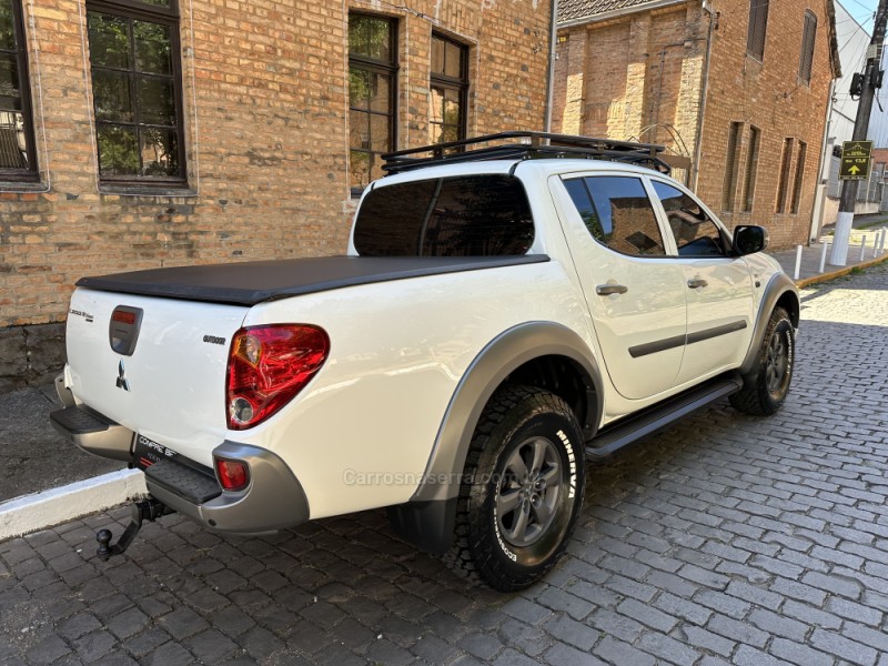 L200 TRITON 3.2 HPE 4X4 CD 16V TURBO INTERCOOLER DIESEL 4P AUTOMÁTICO - 2017 - CAXIAS DO SUL