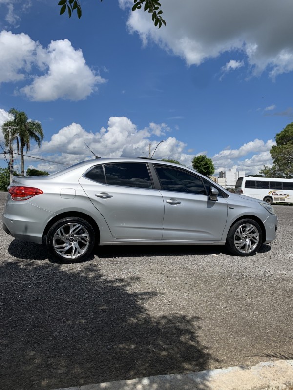 C4 LOUNGE 1.6 EXCLUSIVE 16V TURBO GASOLINA 4P AUTOMÁTICO - 2014 - CAXIAS DO SUL